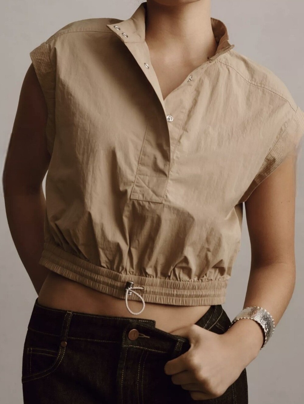By Anthropologie Drawstring Popover Tan Nylon Mock Neck Crop Top Size Small
